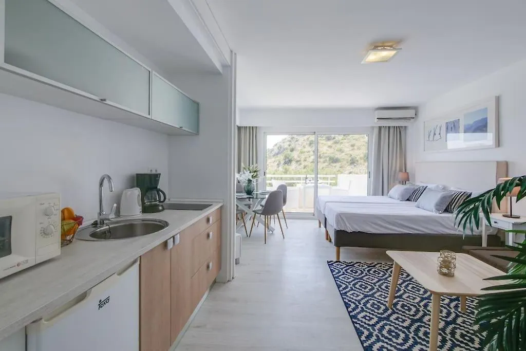 Modern, Xxl Pool, Klima, Fast Wifi, Tennis Alcudia